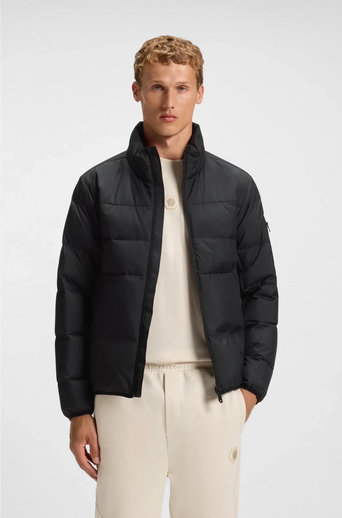 WATER-REPELLENT DOWN JACKET WITH SLEEVE POCKET