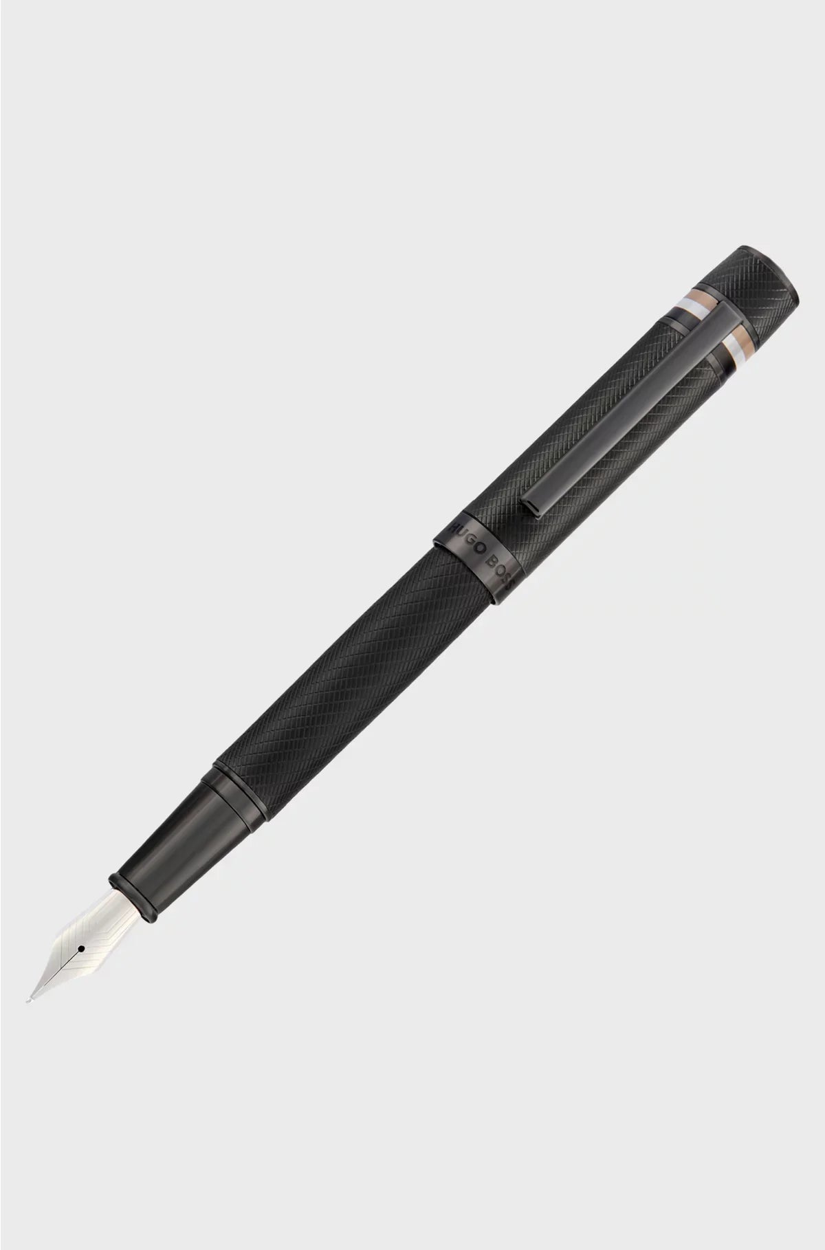 PENNA STILOGRAFICA CON FUSTO TESTURIZZATO E ANELLO A RIGHE ICONICHE