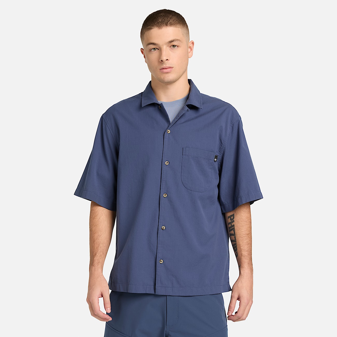Men's Short-Sleeve Seersucker Resort Shirt