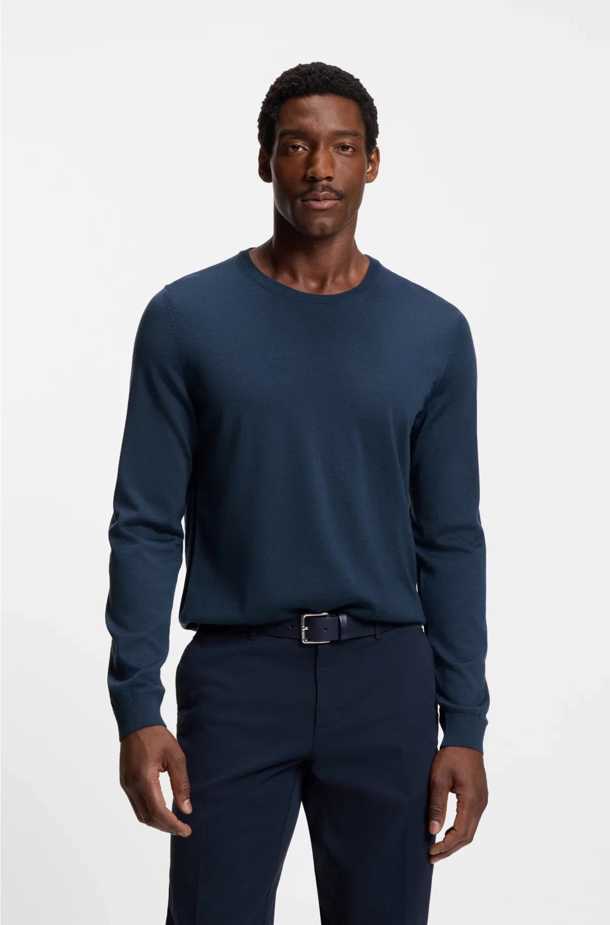 SLIM-FIT SWEATER IN MERINO WOOL WITH CREW NECKLINE
