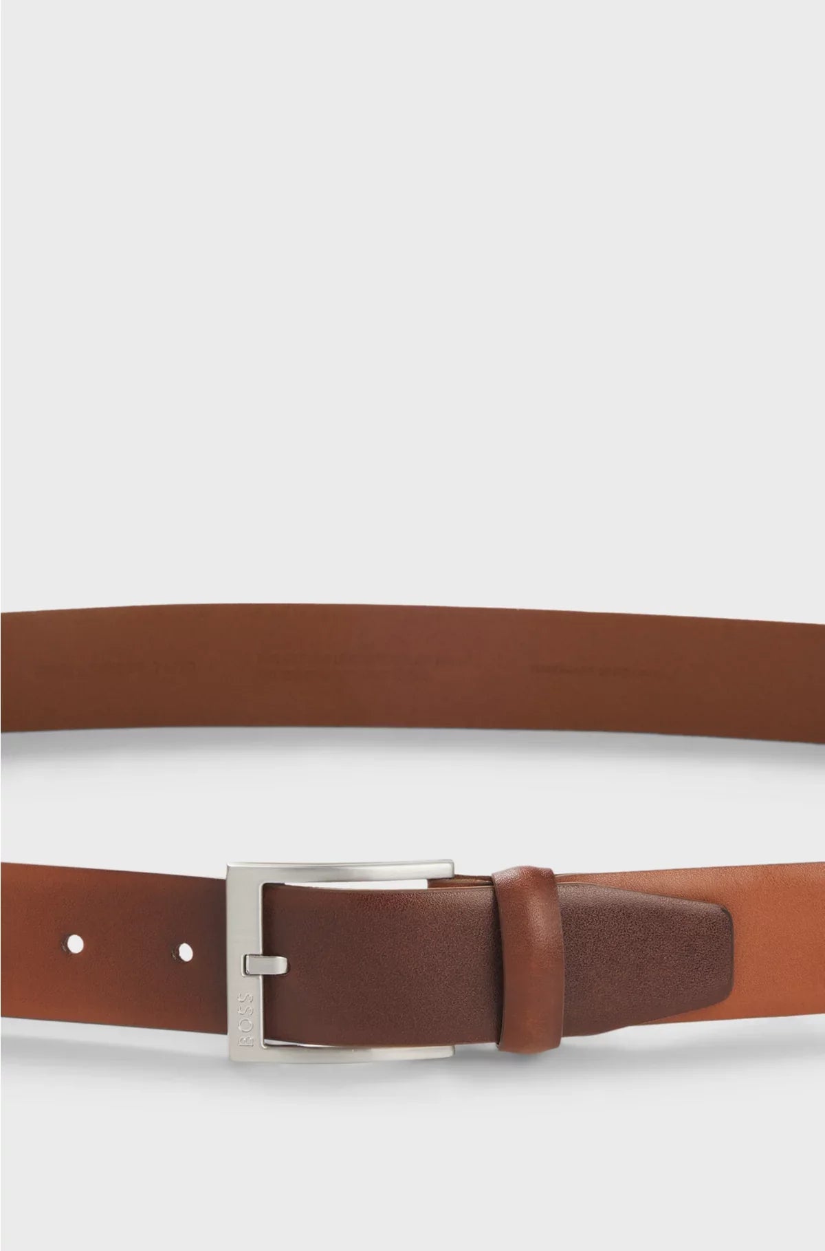 ITALIAN-LEATHER BELT WITH SILVER-TONED BUCKLE