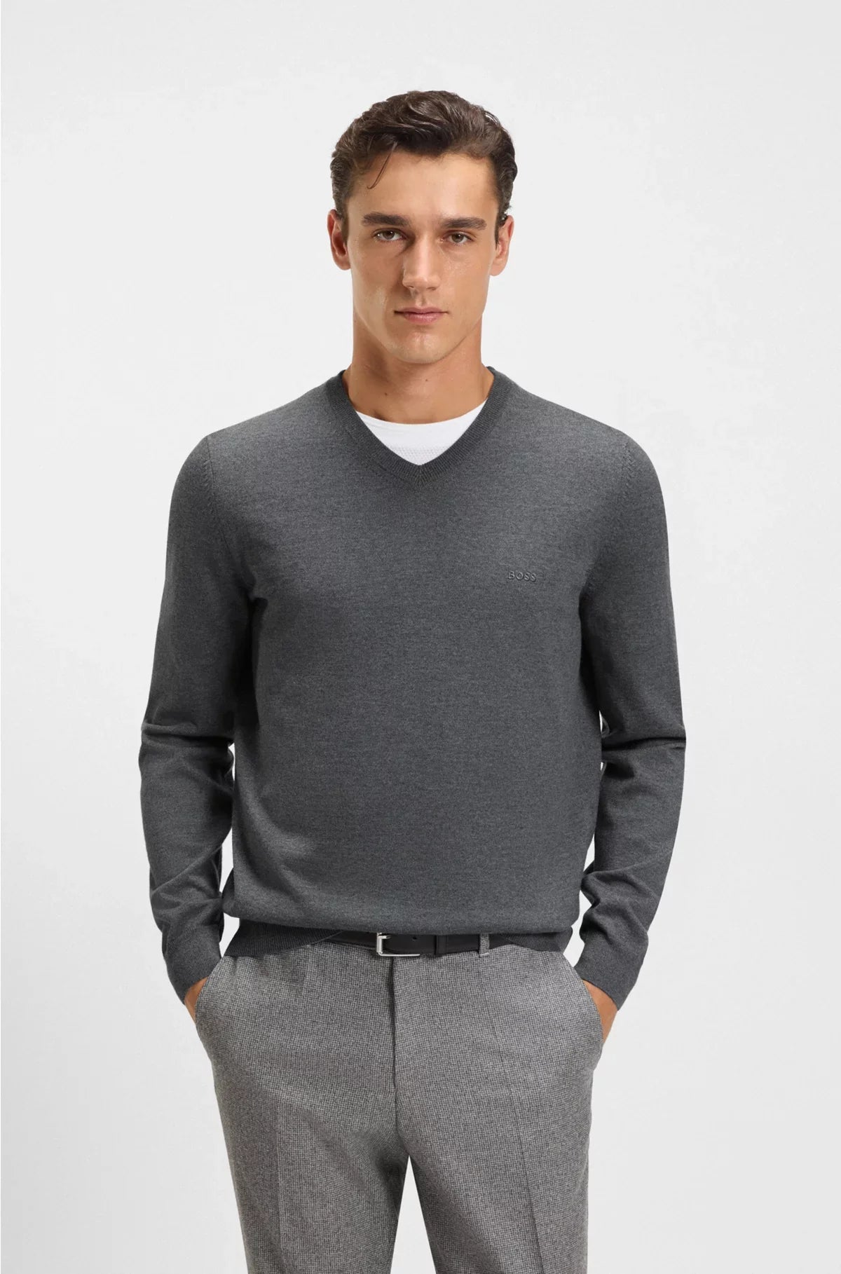 V-NECK SWEATER IN VIRGIN WOOL WITH EMBROIDERED LOGO