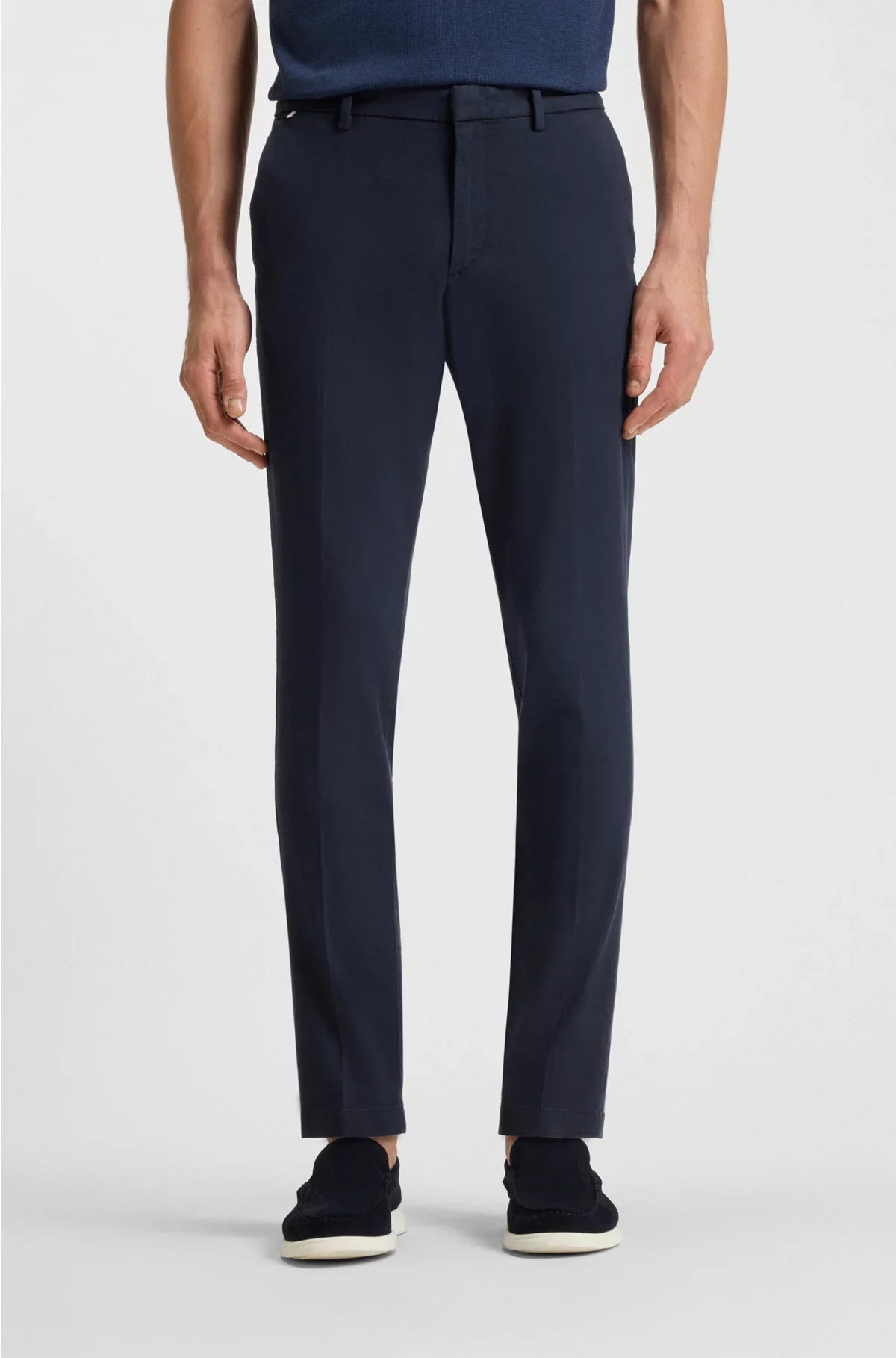 SLIM-FIT CHINOS IN A STRETCH-COTTON BLEND