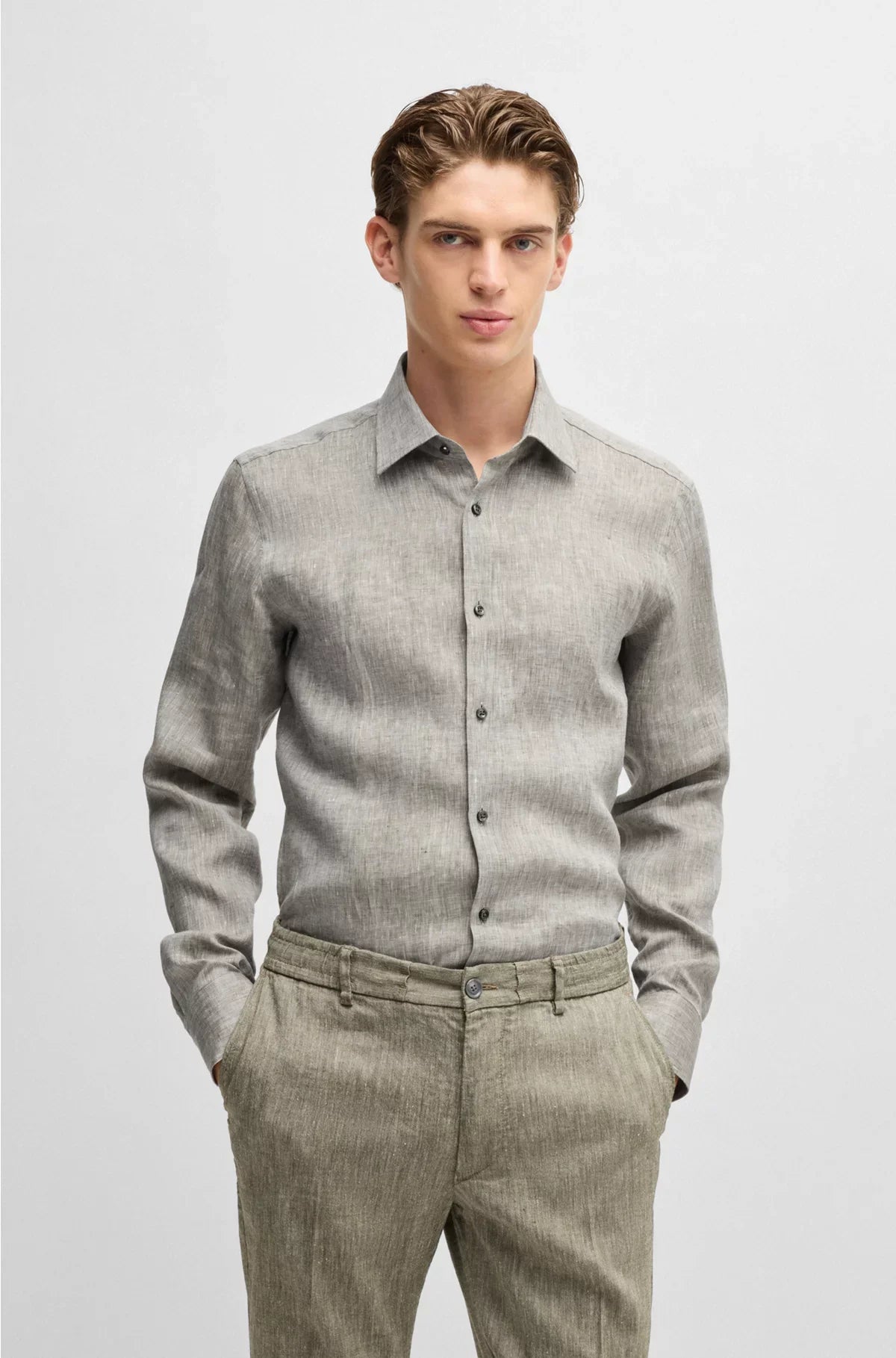 CAMICIA SLIM FIT IN LINO DI PRODUZIONE ITALIANA