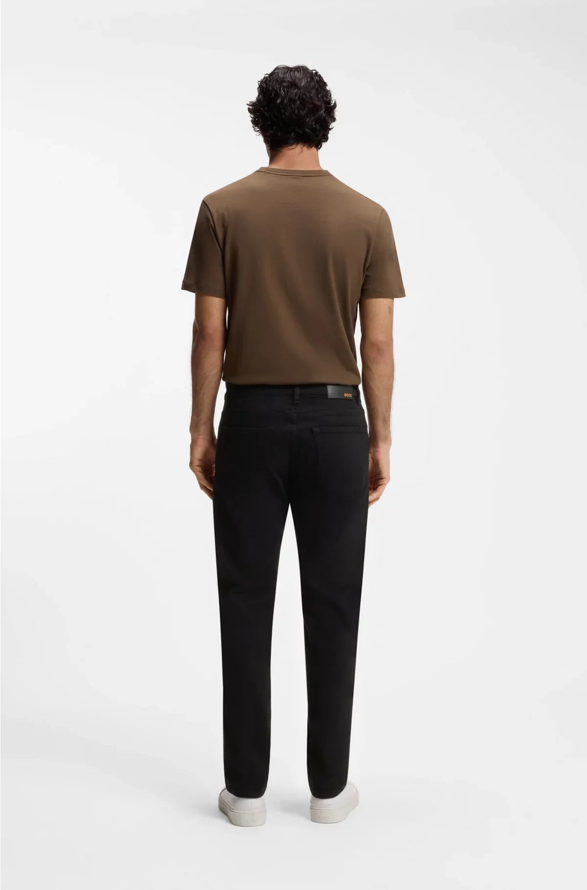 MAINE REGULAR-FIT JEANS IN STAY-BLACK COMFORT-STRETCH DENIM