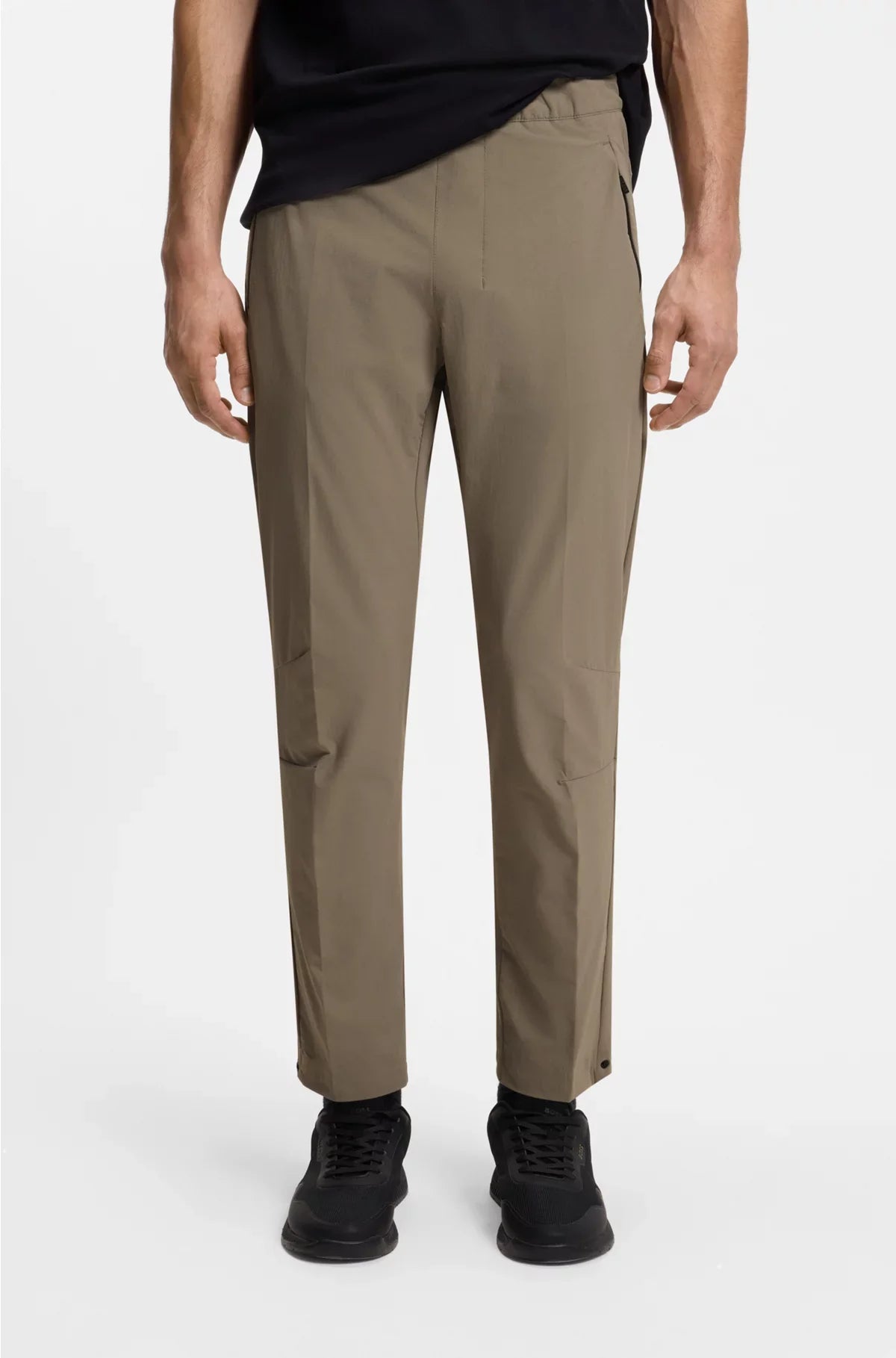 TAPERED-LEG TROUSERS IN WATER-REPELLENT STRETCH FABRIC