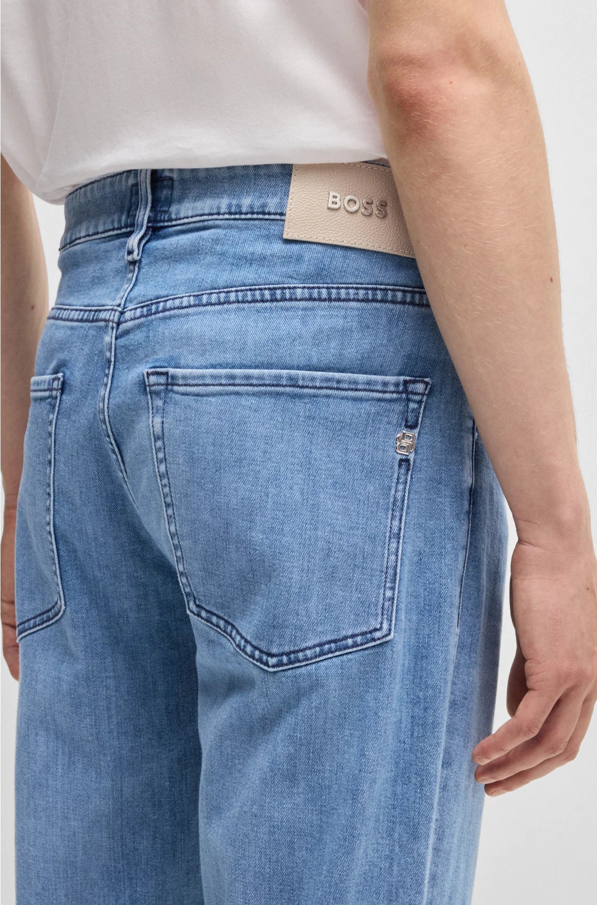 MAINE REGULAR-FIT JEANS IN SUPER-SOFT BLUE DENIM
