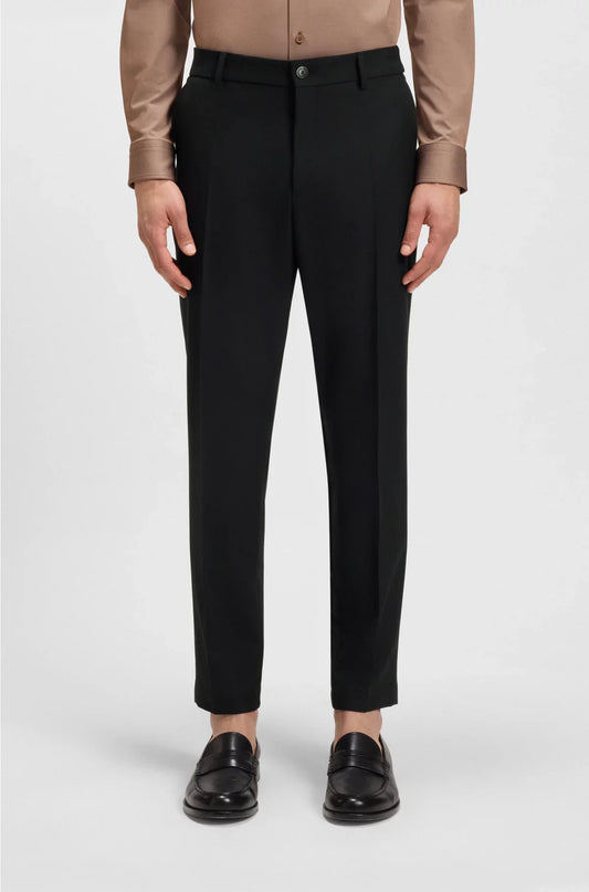 TAPERED-FIT TROUSERS IN MACHINE-WASHABLE STRETCH FABRIC