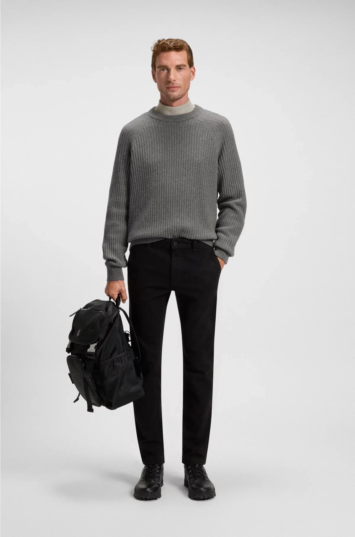 RELAXED-FIT SWEATER WITH RIB KNIT