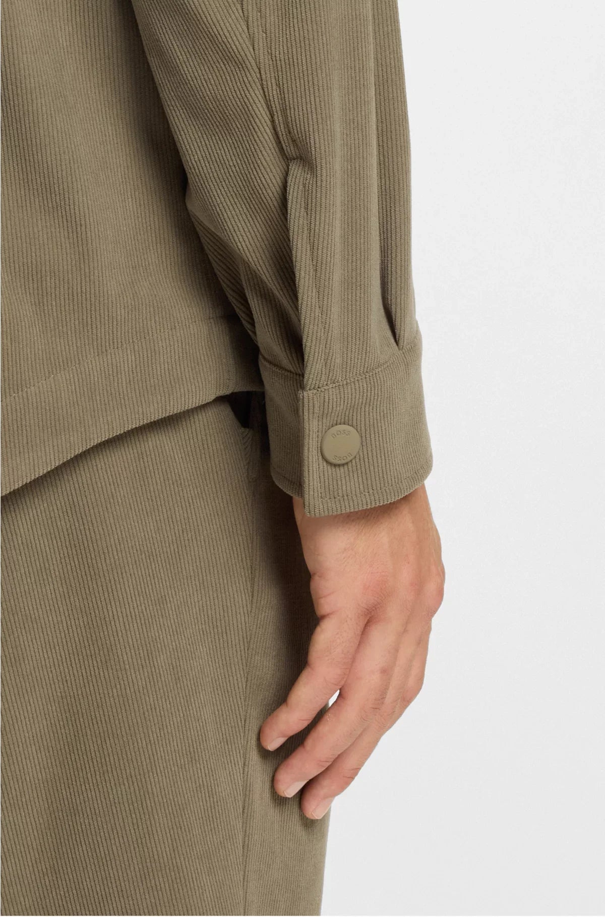 RELAXED-FIT JACKET IN PERFORMANCE CORDUROY