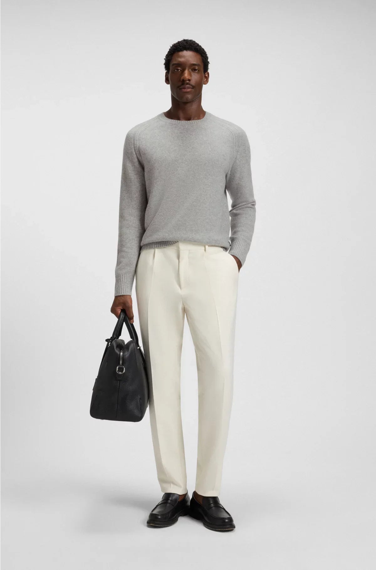 REGULAR-FIT SWEATER IN CASHMERE