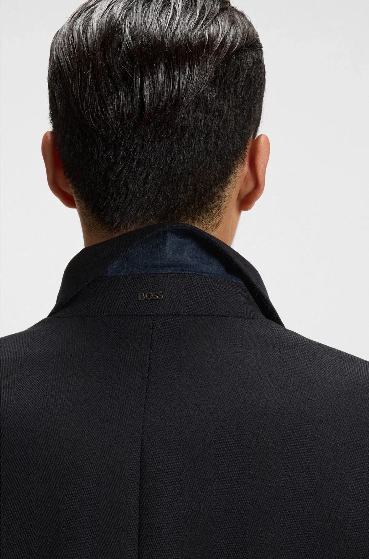 CAPPOTTO SLIM-FIT IDROREPELLENTE CON INTERNO STACCABILE
