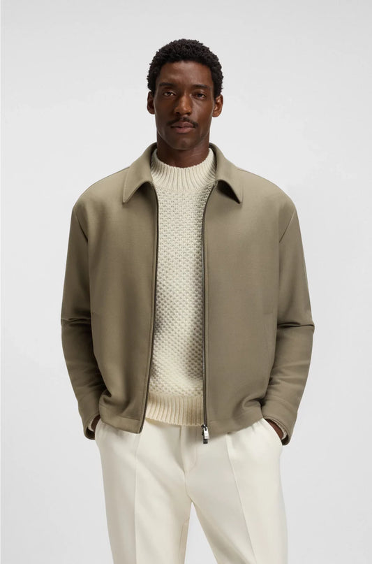 RELAXED-FIT JACKET IN STRETCH FABRIC WITH WING COLLAR