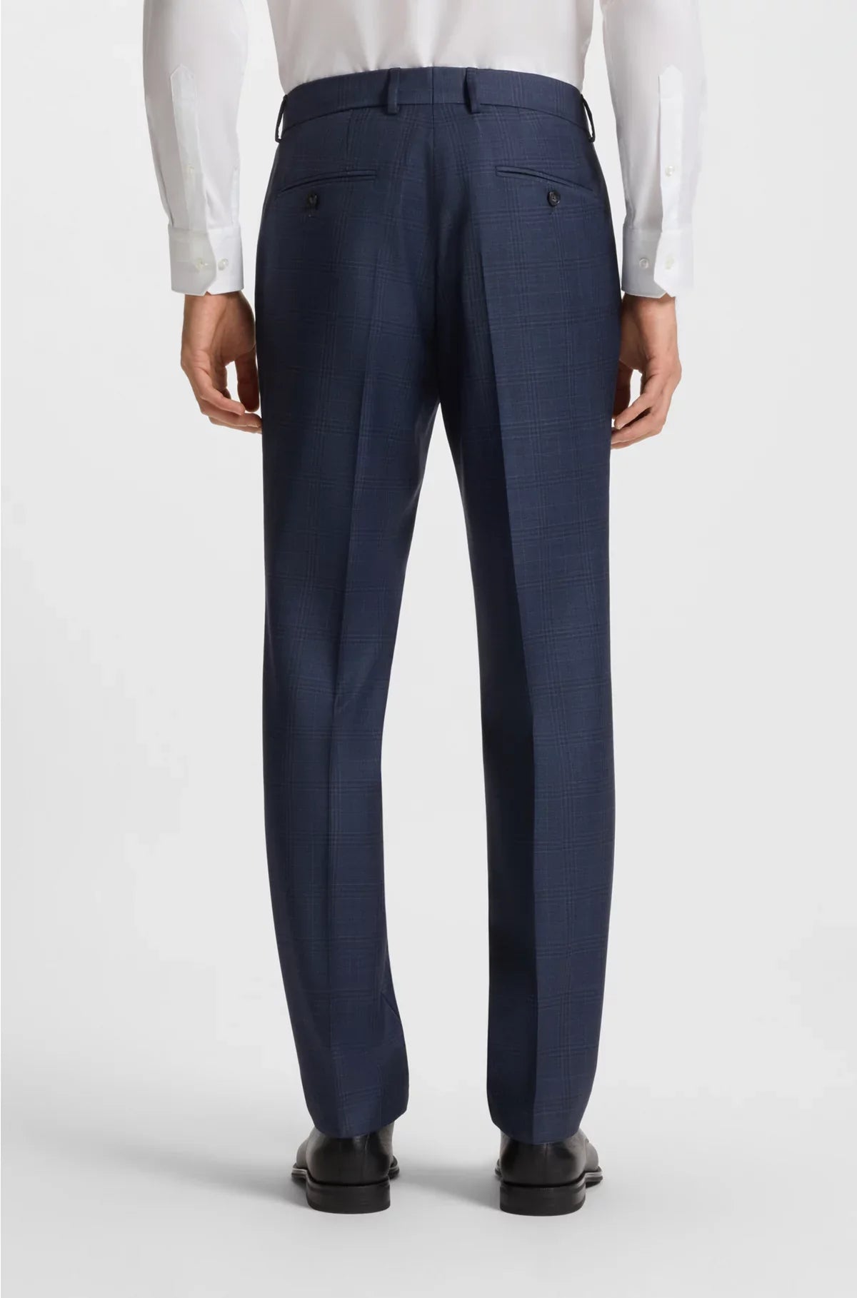 TWO-PIECE SLIM-FIT SUIT IN CHECKED VIRGIN WOOL