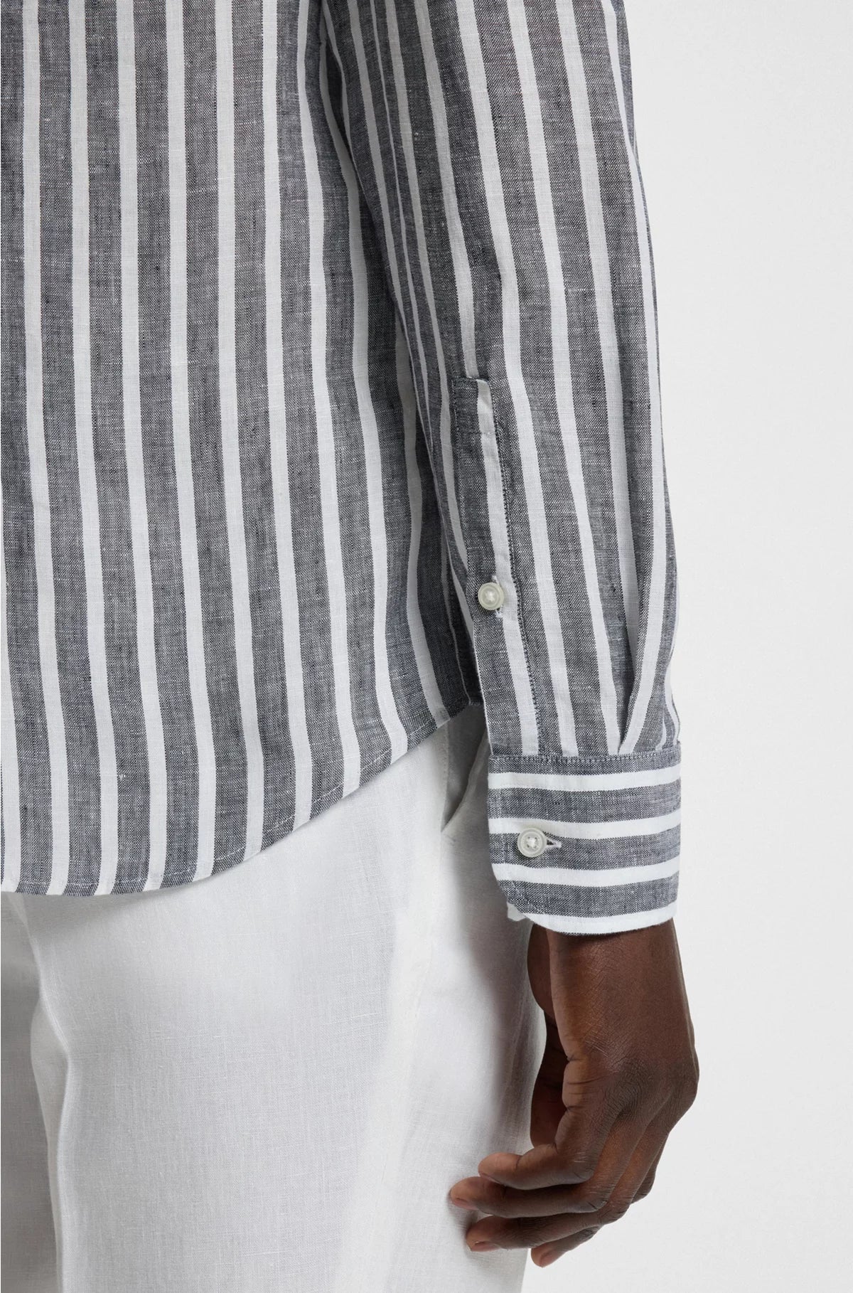 REGULAR-FIT SHIRT IN STRIPED LINEN CHAMBRAY