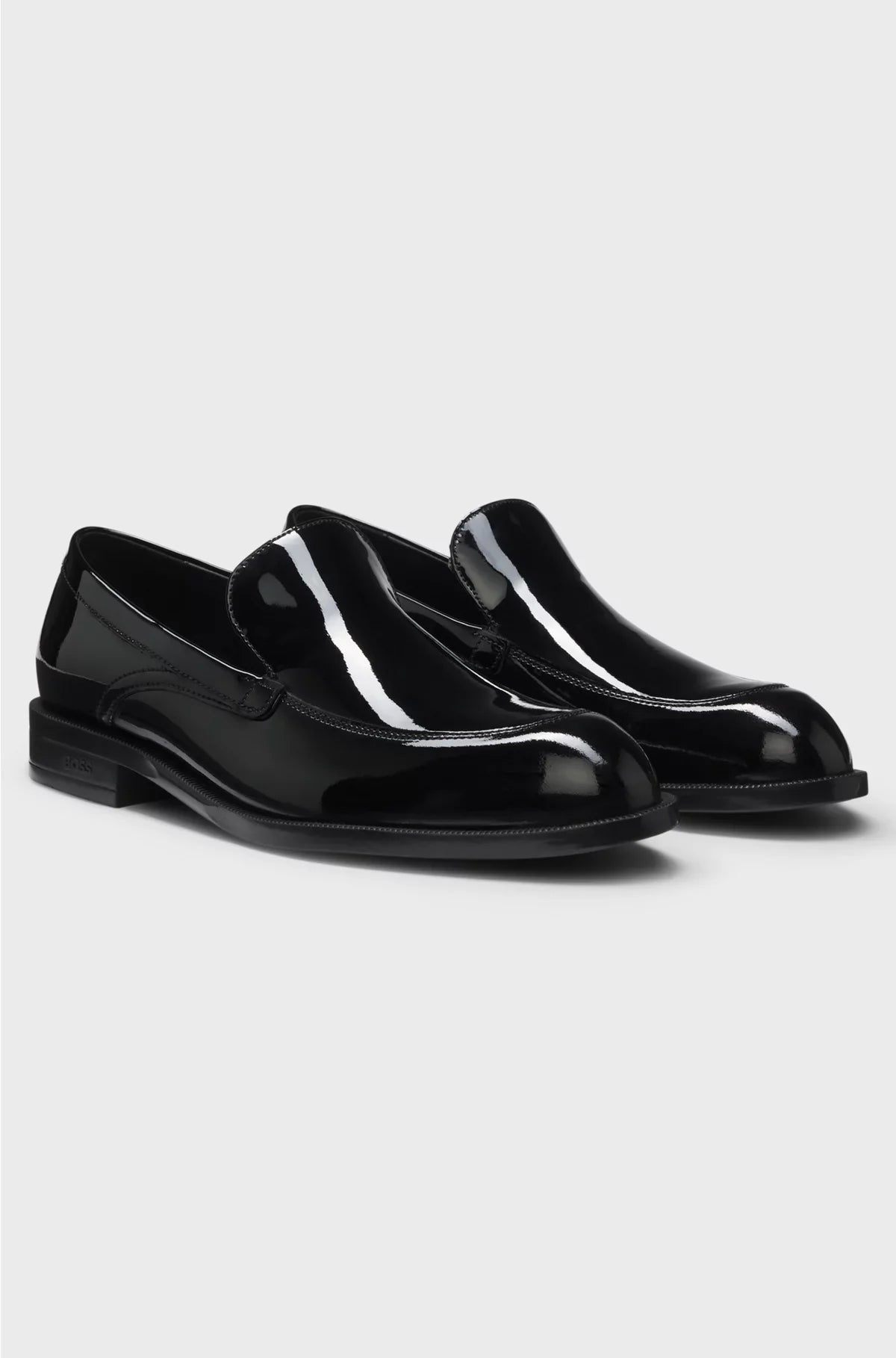 MOCASSINI IN PELLE VERNICIATA