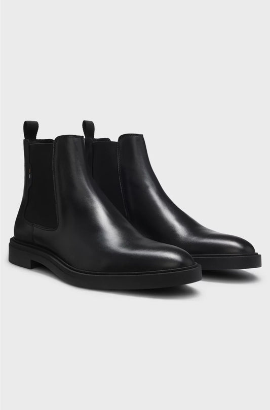 CHELSEA BOOTS IN NAPPA LEATHER WITH SIGNATURE-STRIPE DETAIL