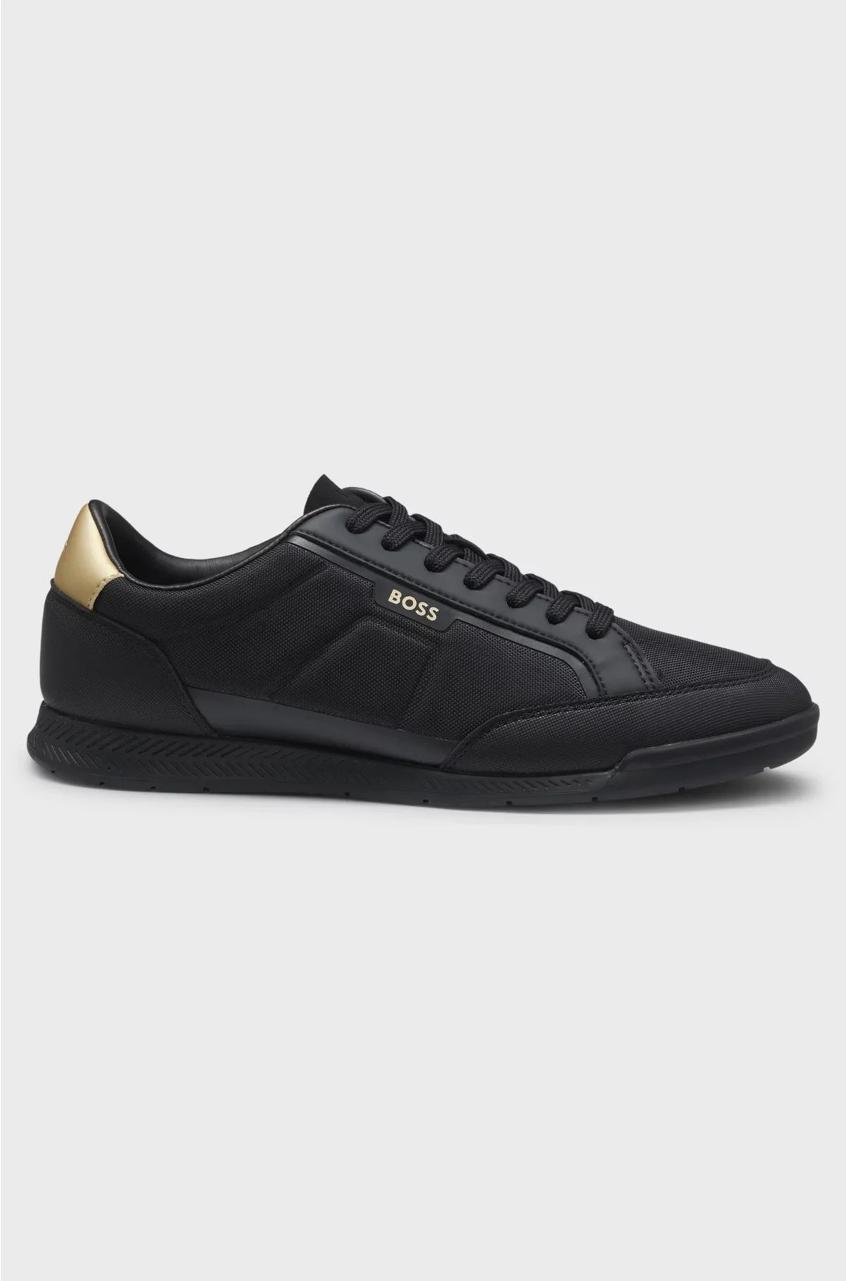 MIXED-MATERIAL TRAINERS WITH CONTRAST BACK TAB