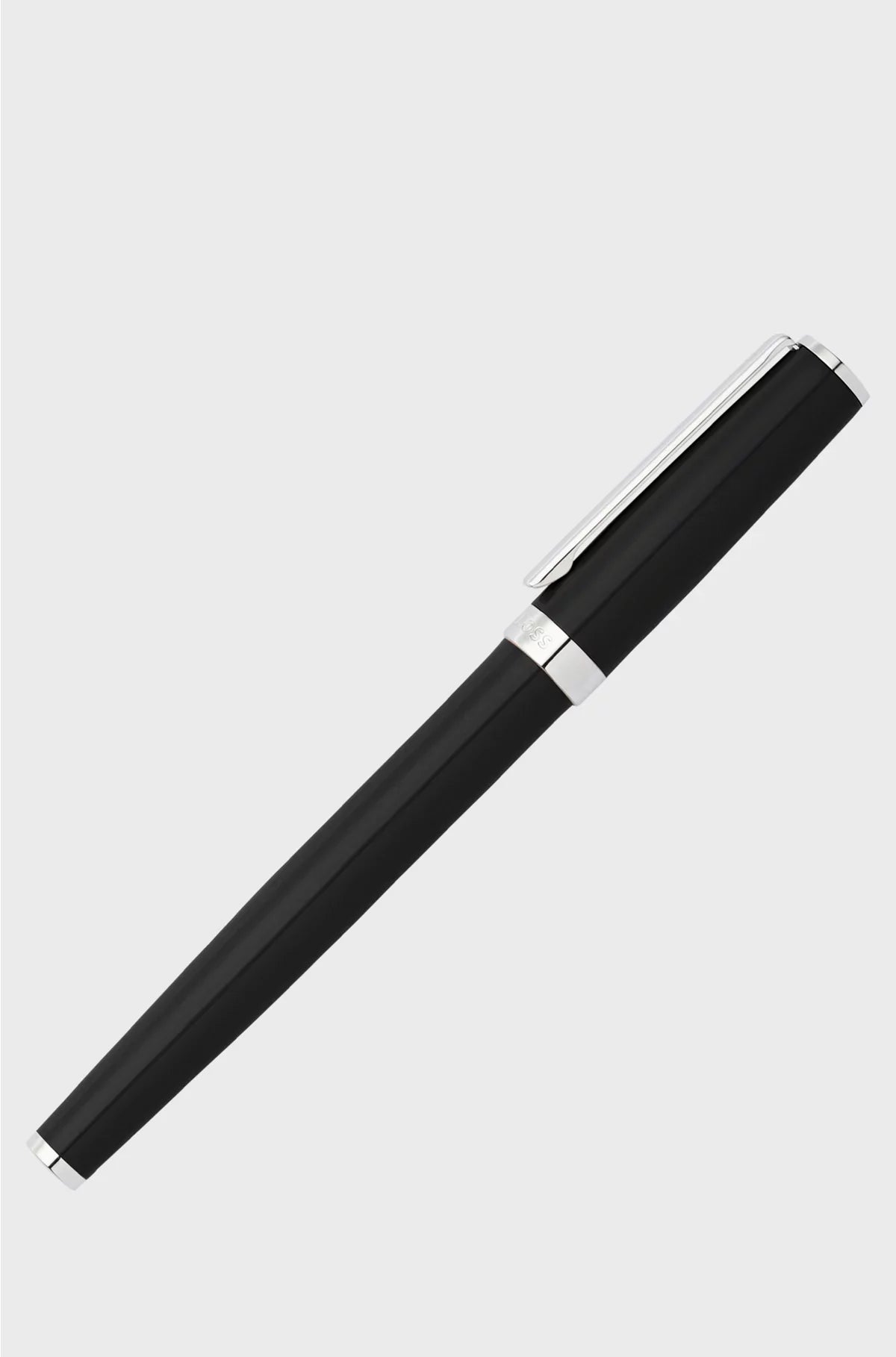 ROLLERBALL IN LACCA NERO LUCIDO CON ANELLO LOGATO