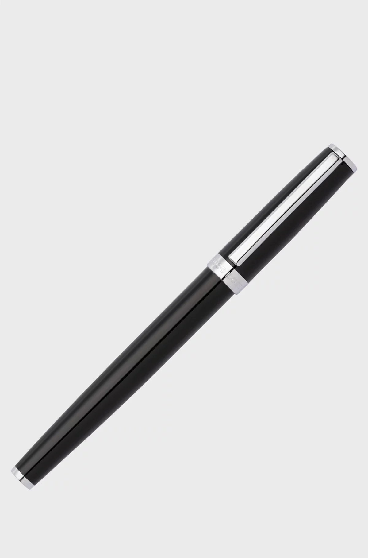 GLOSSY-BLACK LACQUER FOUNTAIN PEN WITH LOGO RING