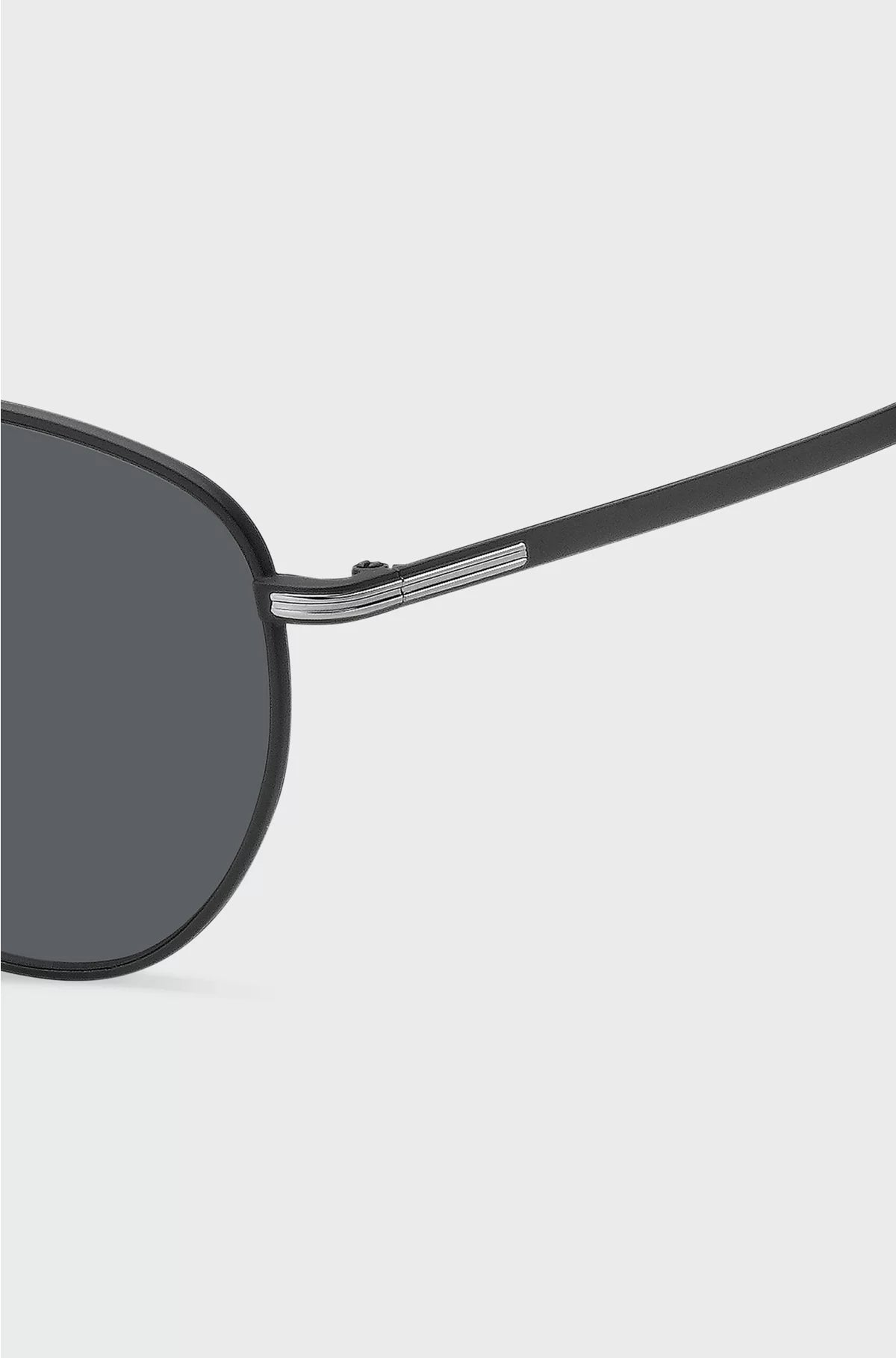 ROUND SUNGLASSES IN BLACK METAL WITH DOUBLE BRIDGE