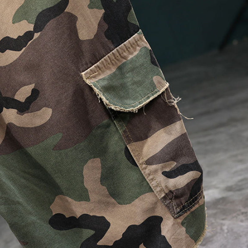 💎 Men's Studded Camo Cargo Shorts – Ripped Design, Gold Stud Accents & Multi-Pocket Utility